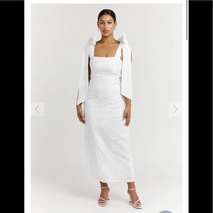 Aisle White Linen Bow MIDI Dress